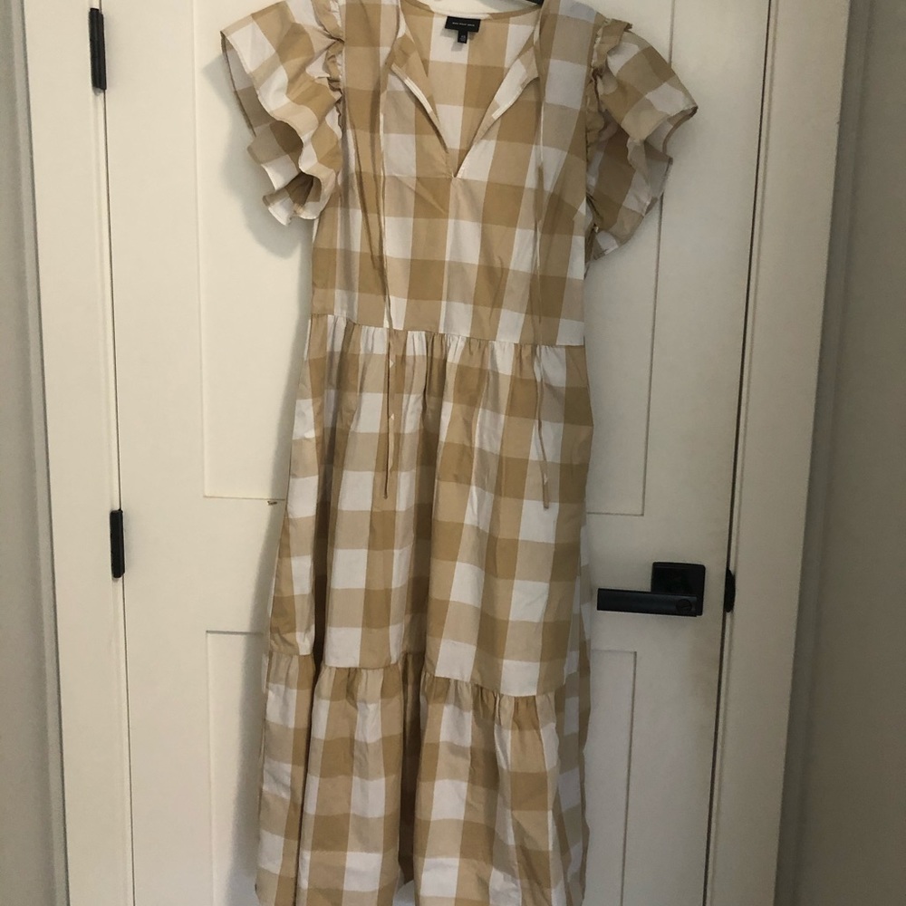 Xs midi dress. Simple colors. Brand new never worn